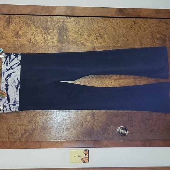 Victoria's Secret Navy Blue Tie-Dye Yoga Pants Small - Picture 2 of 10